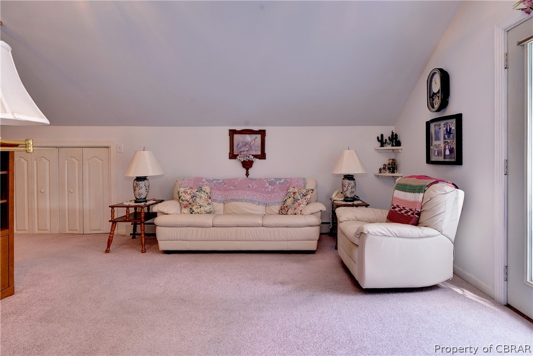 722 Yorktown Road Poquoson, VA 23662 - Photo 35 of 48