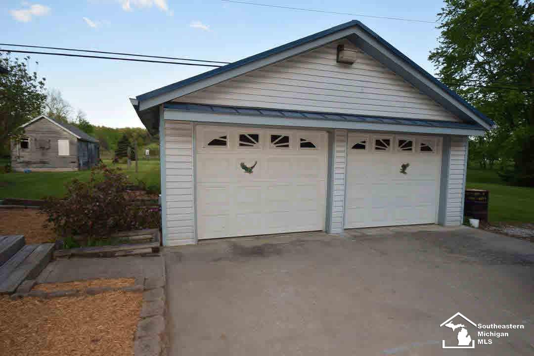2189 Wells Road Dundee, MI 48131 - Photo 40 of 40 21150358-39.JPG