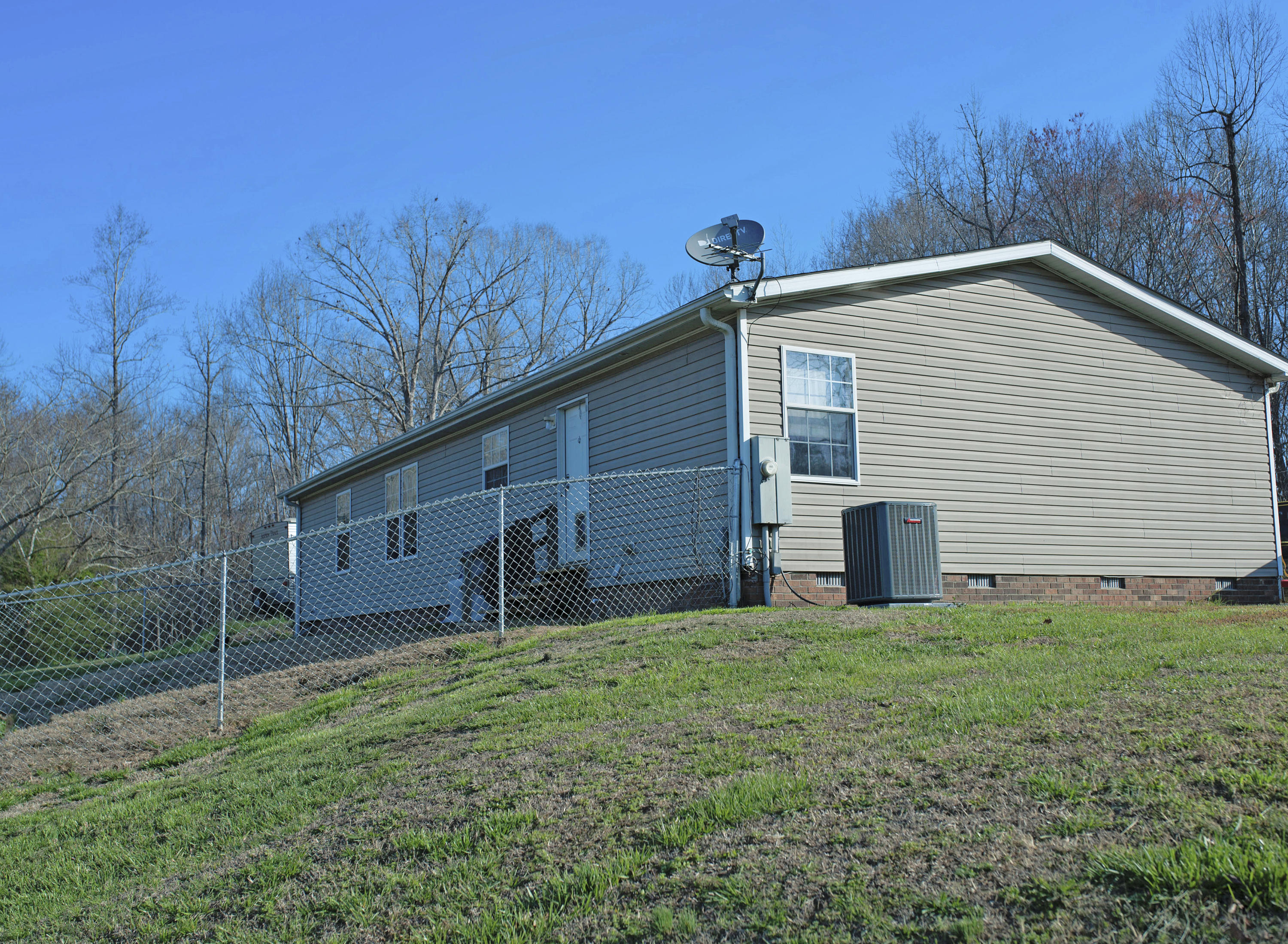 241 Cheyenne Road Robbins, NC 27325 - Photo 27 of 30 Rear profile