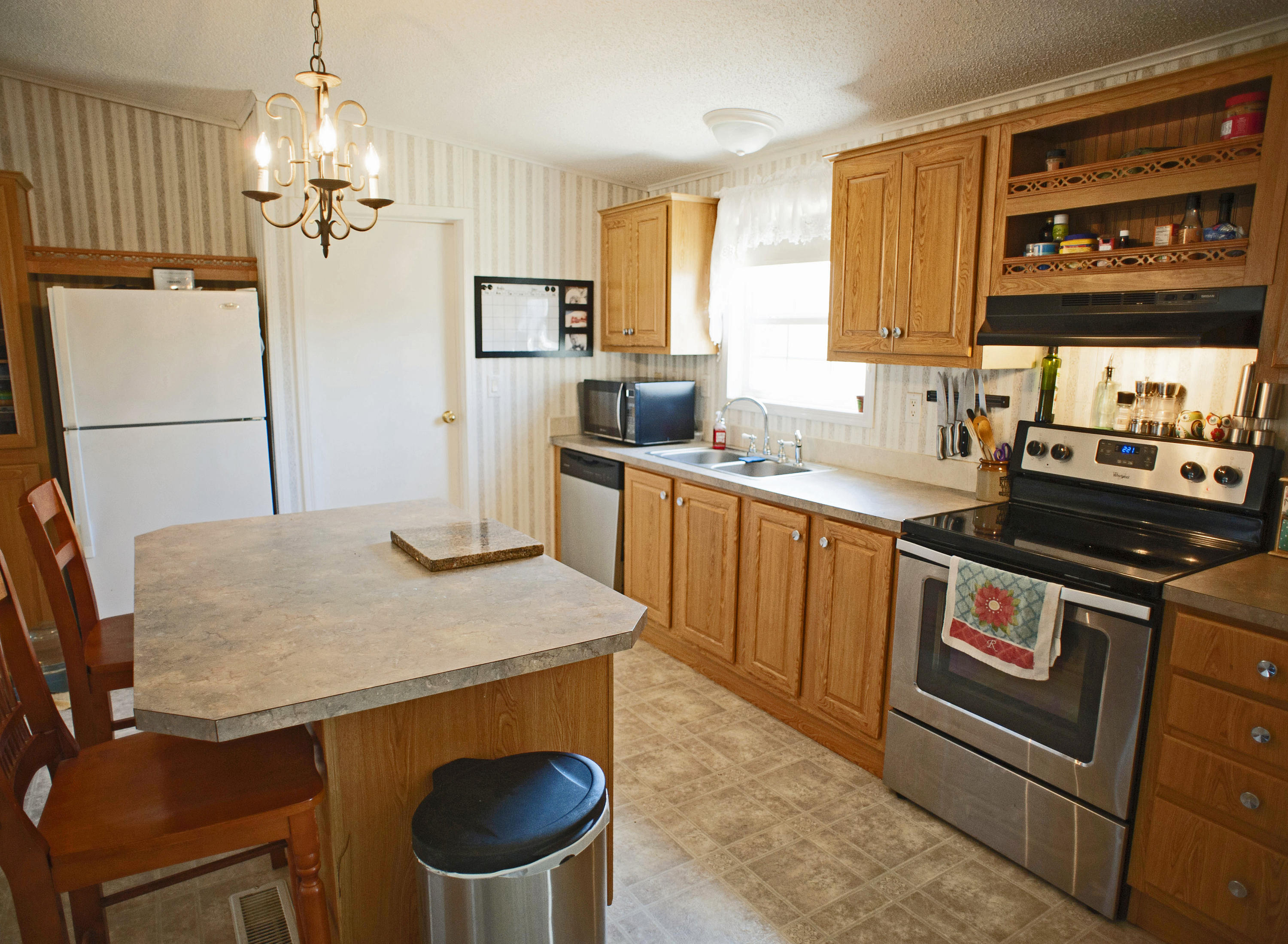 241 Cheyenne Road Robbins, NC 27325 - Photo 6 of 30 Kitchen