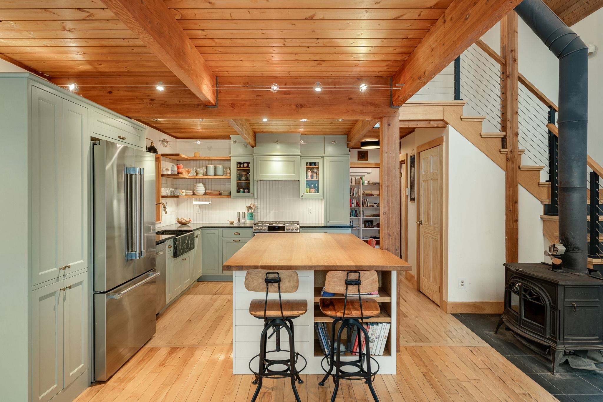 412 Macey Road Middlesex, VT 05682 - Photo 9 of 55 Gallery Image 9