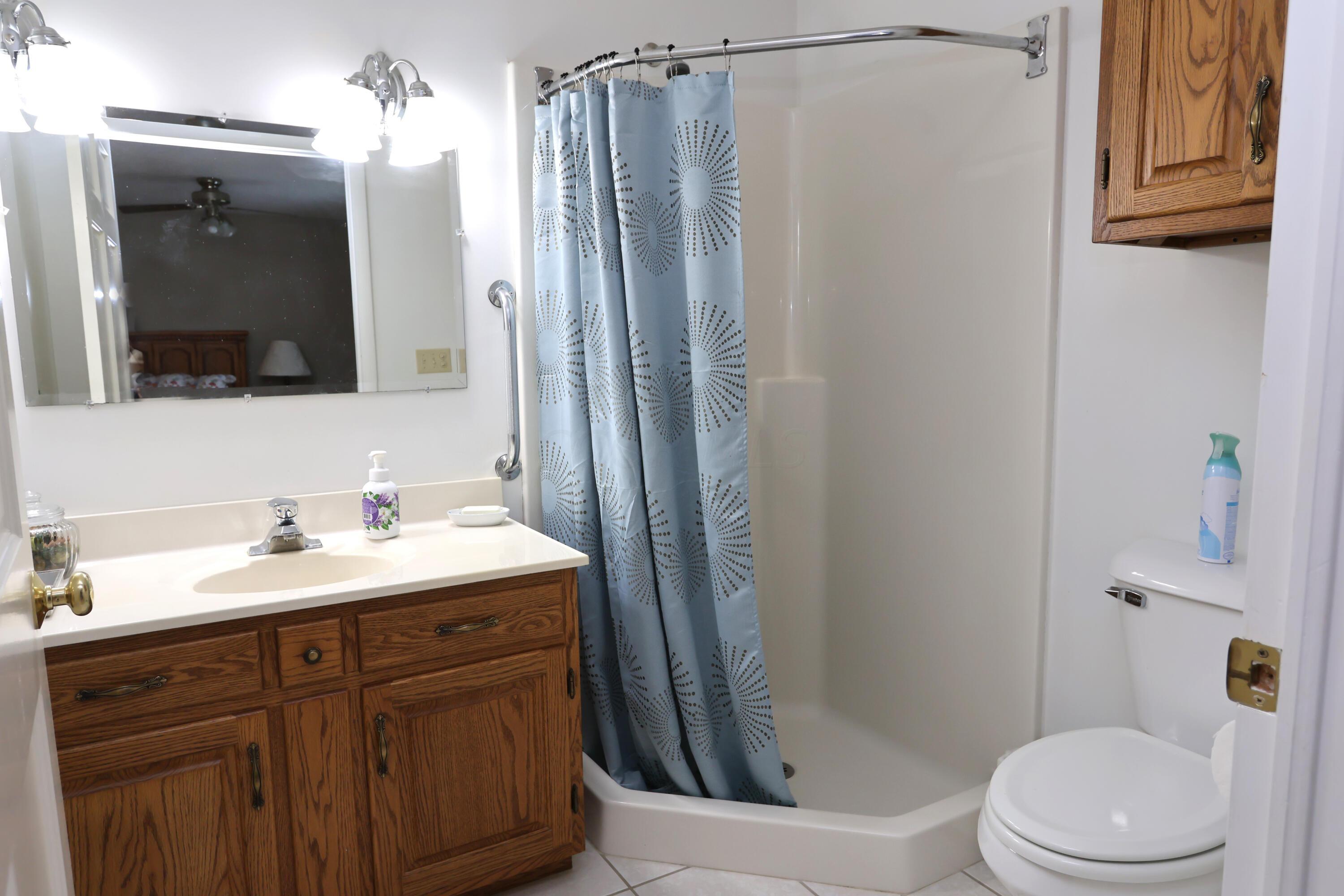 74 Elmridge Road Mansfield, OH 44907 - Photo 41 of 66 027A5619