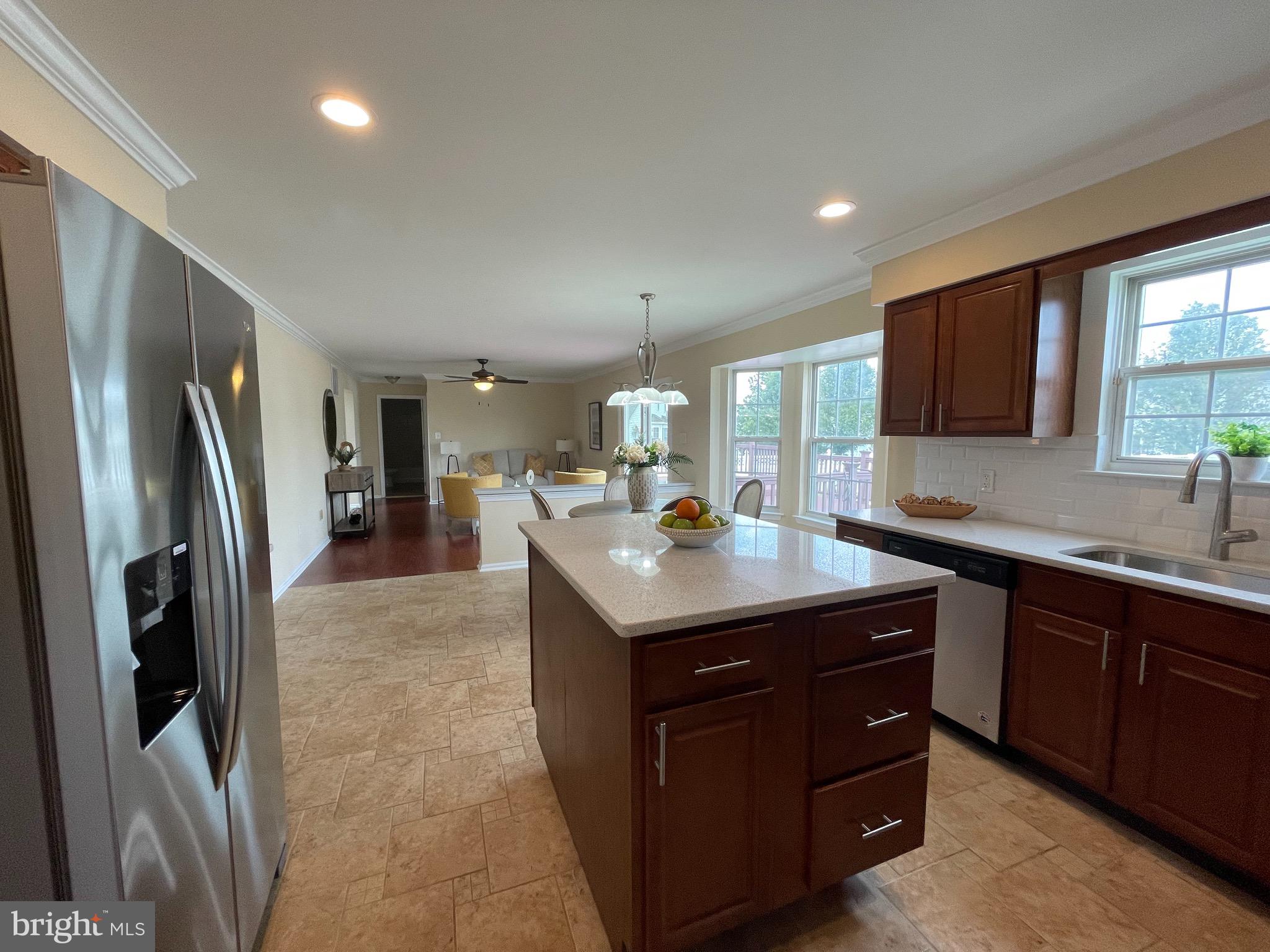 8 Mullen Drive Sicklerville, NJ 08081 - Photo 14 of 47