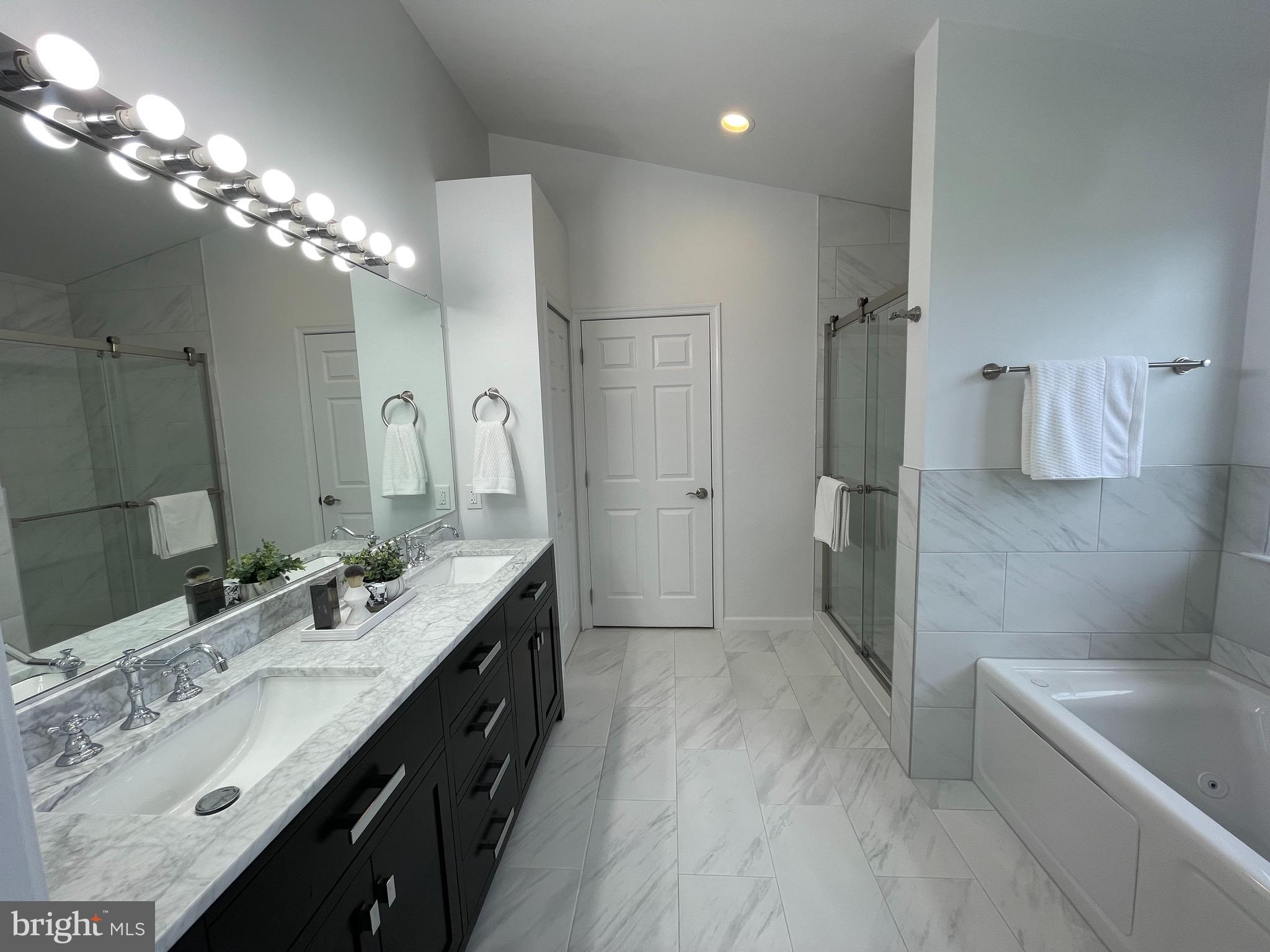 8 Mullen Drive Sicklerville, NJ 08081 - Photo 33 of 47