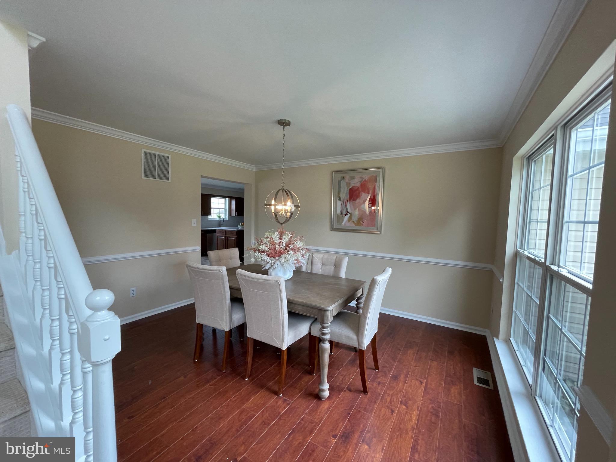 8 Mullen Drive Sicklerville, NJ 08081 - Photo 7 of 47 dining room