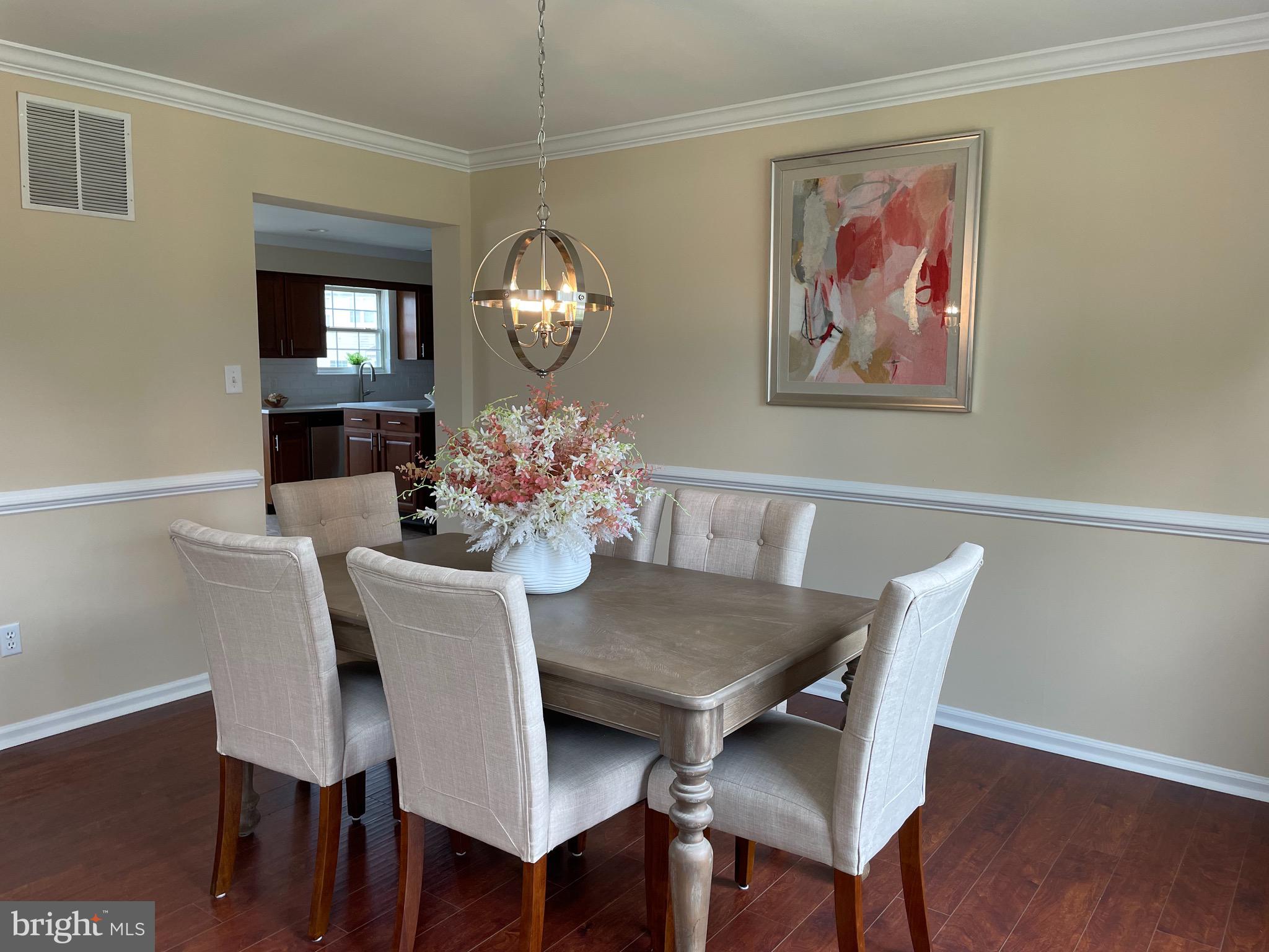 8 Mullen Drive Sicklerville, NJ 08081 - Photo 8 of 47 dining room