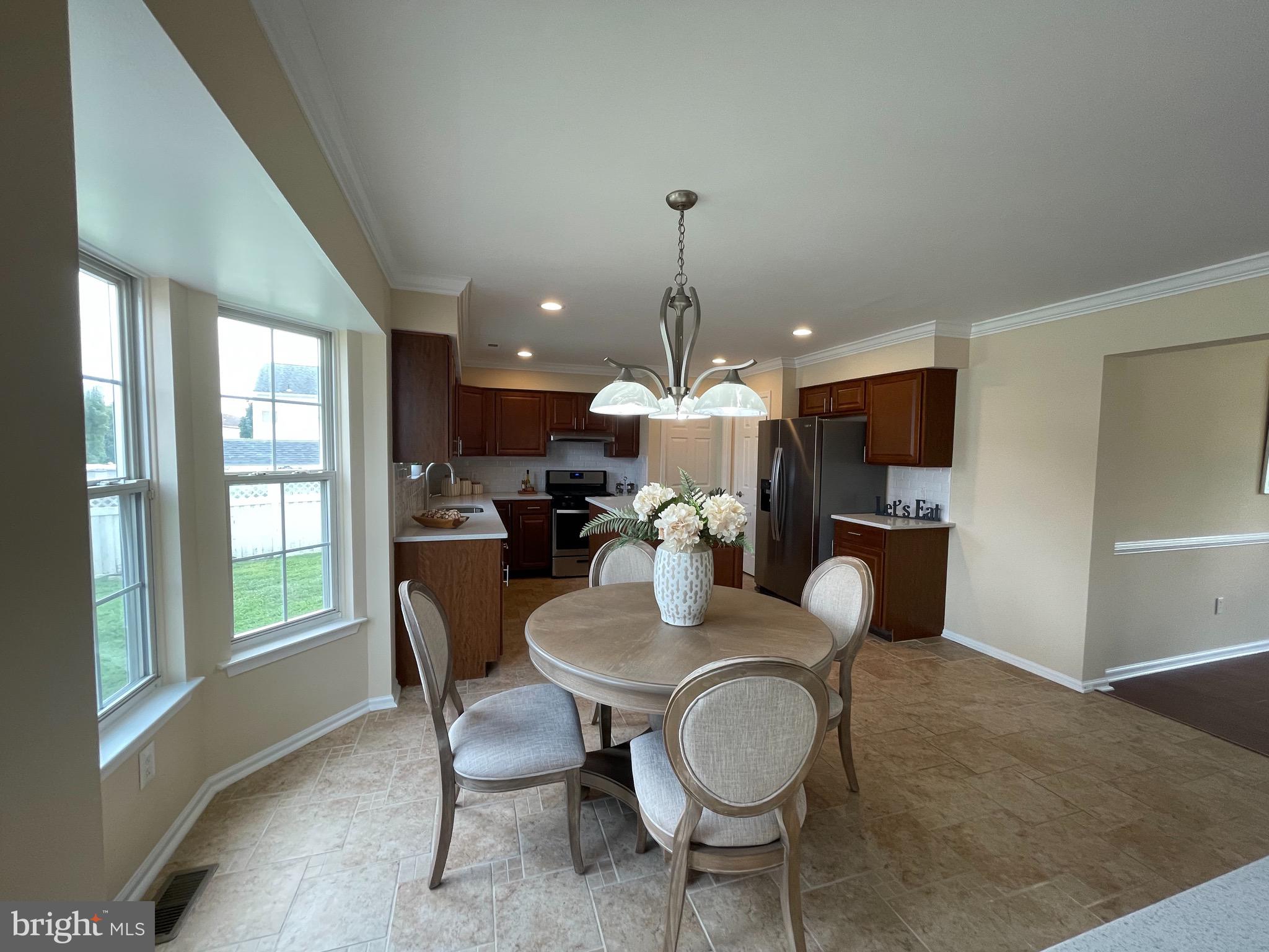 8 Mullen Drive Sicklerville, NJ 08081 - Photo 10 of 47 eat in kitchen