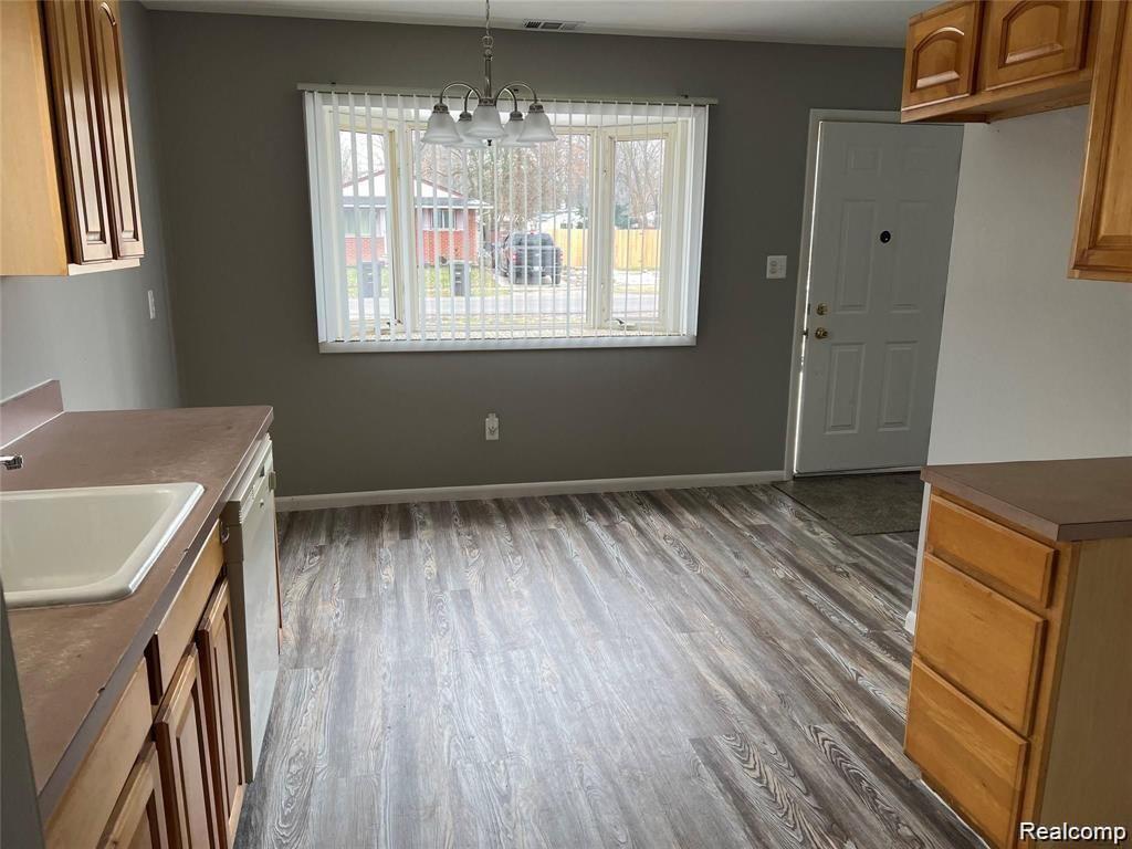 9151 Groschner Street Taylor, MI 48180 - Photo 4 of 10