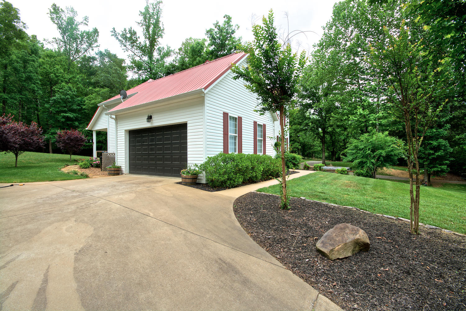 260 Rakestraw Road Cleveland, TN 37311 - Photo 4 of 40 260 Rakestraw 3