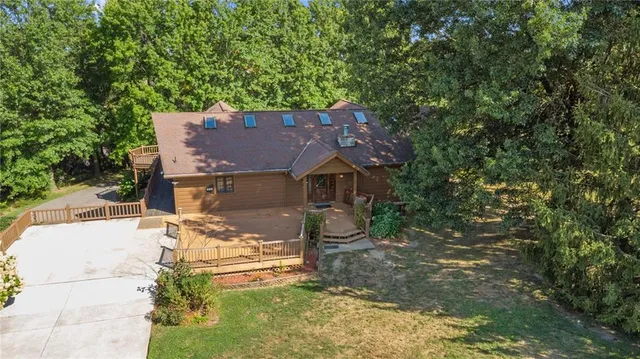 $550,000 | 260 Jennie Drive, Irwin, PA 15642