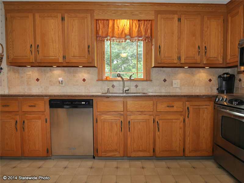 5730 Flat River Road Coventry, RI 02827 - Photo 8 of 25 Kitchen.