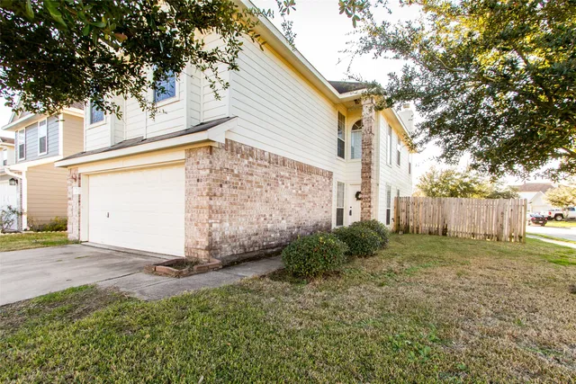 $1,900 | 14202 Ballfour Park Lane, Houston, TX 77047