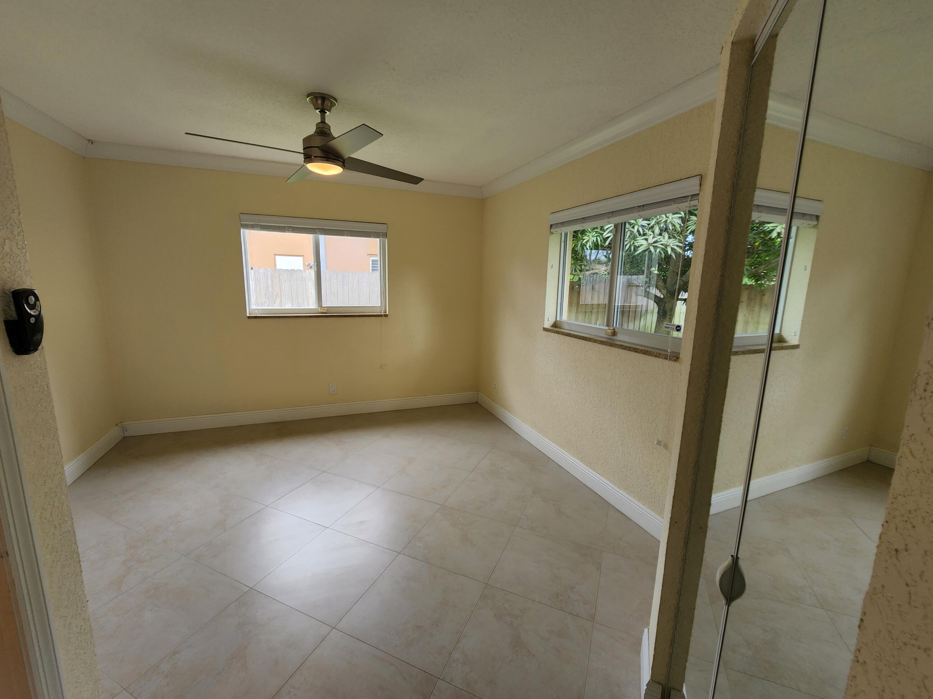 1960 North Conference Drive Boca Raton, FL 33486 - Photo 18 of 31 20220511_171014