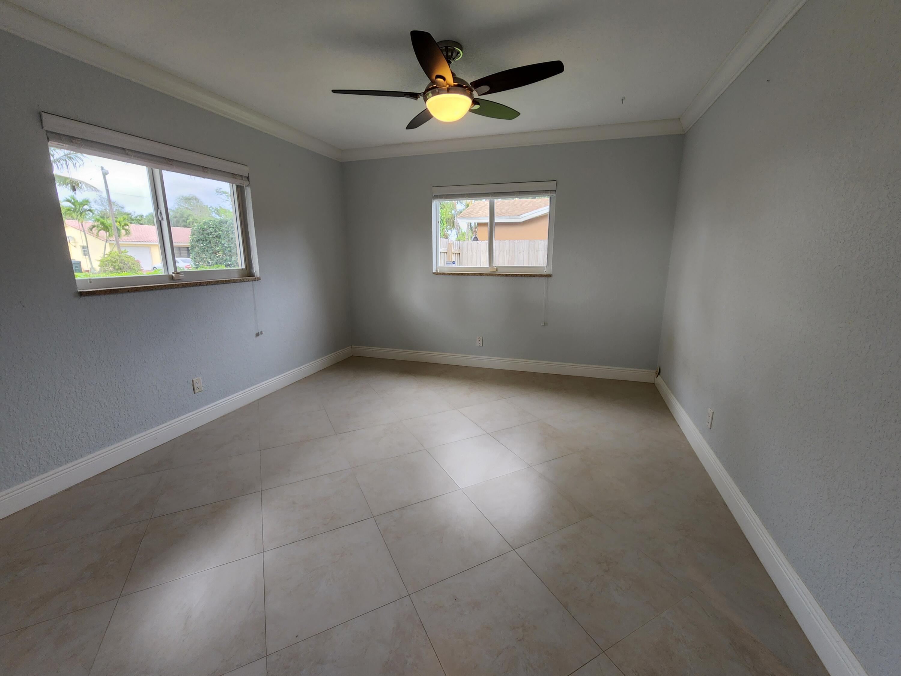1960 North Conference Drive Boca Raton, FL 33486 - Photo 21 of 31 20220511_171133