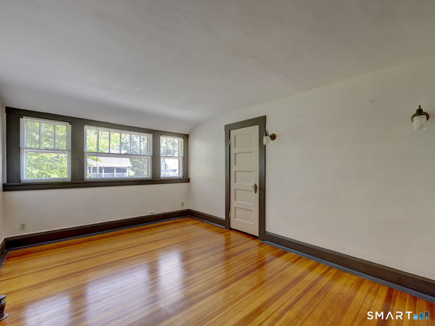 64 Chestnut Street Windham, CT 06226 - Photo 27 of 39