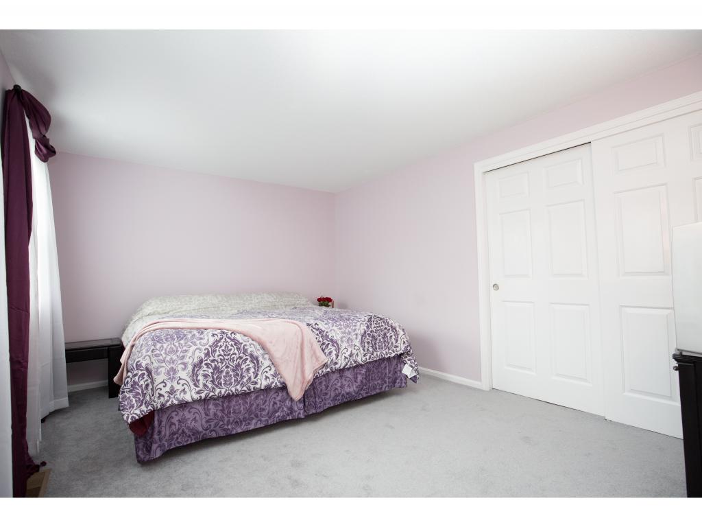 30 Greenwich Road Litchfield, NH 03052 - Photo 18 of 28