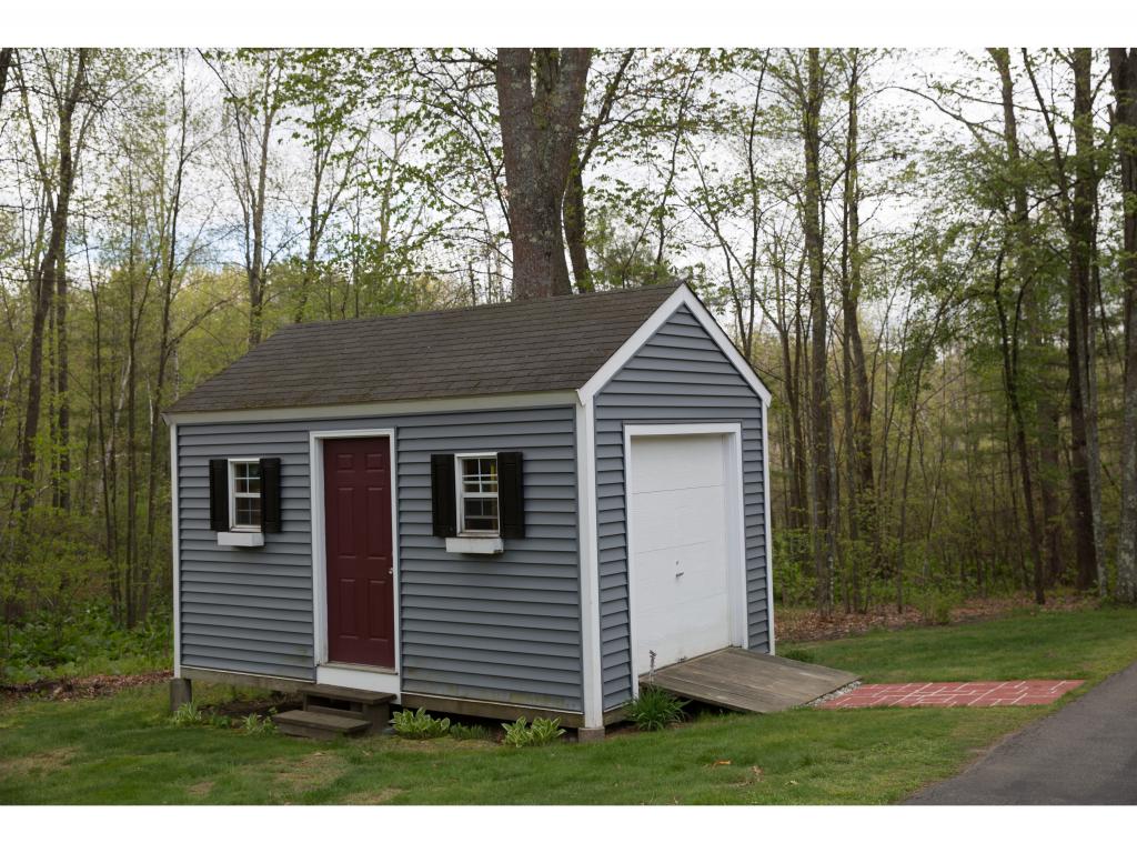 30 Greenwich Road Litchfield, NH 03052 - Photo 27 of 28