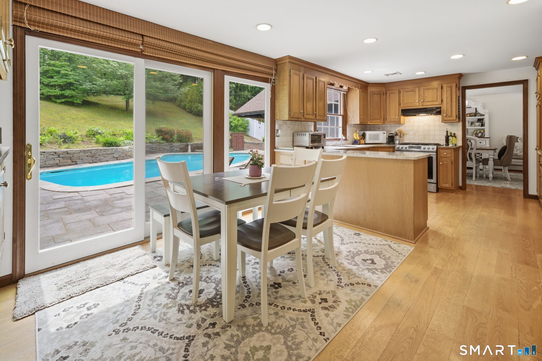 141 Founders Road Glastonbury, CT 06033 - Photo 22 of 40