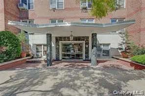 $2,850 | 102-21 63rd Road, Unit B46 | Rego Park