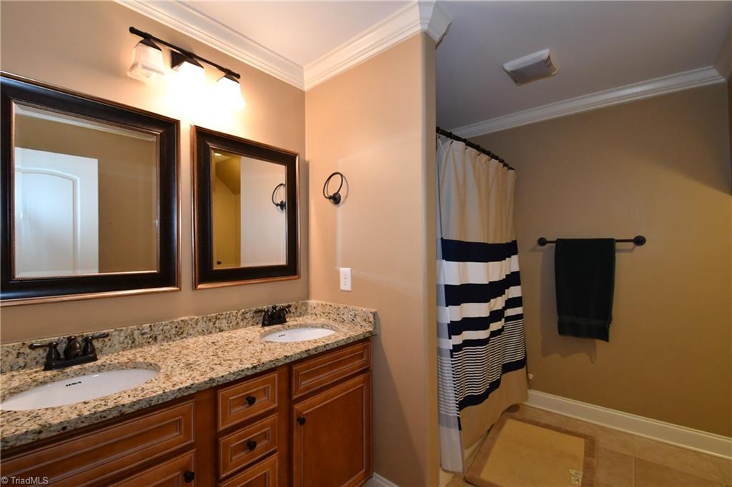5557 Salem View Road Pfafftown, NC 27040 - Photo 16 of 20 Gallery Image 16