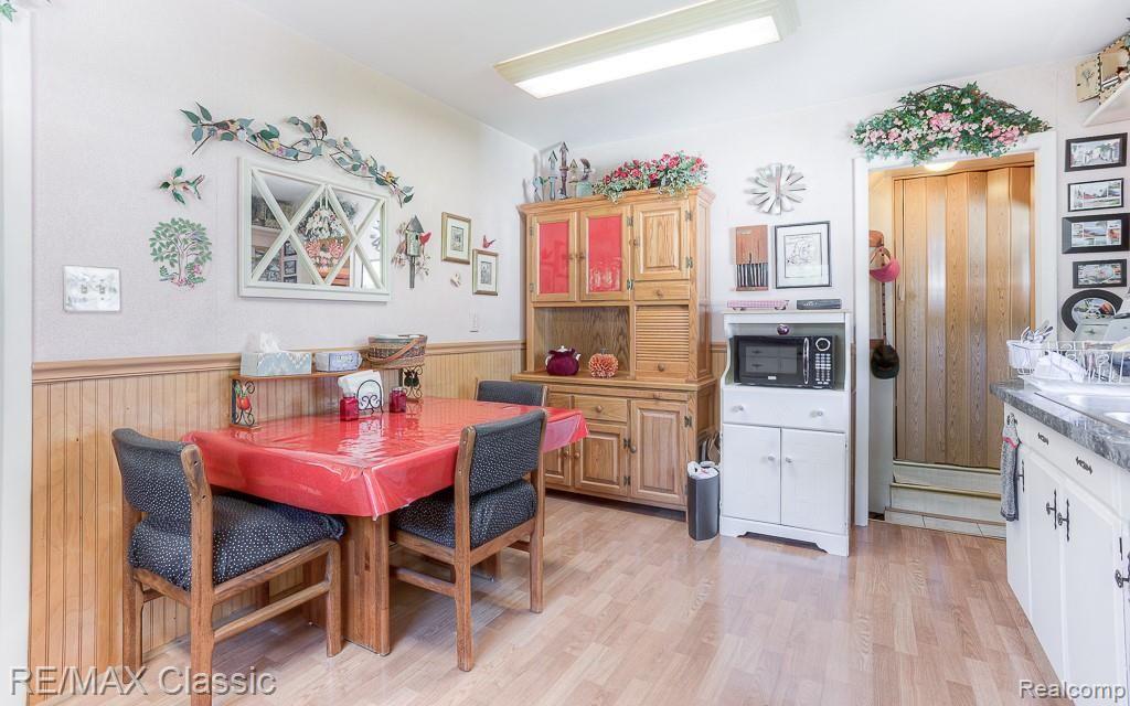4614 Denton Road Canton, MI 48188 - Photo 22 of 33 4614 denton interiors (11).jpg