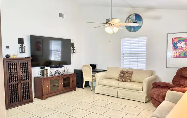 $1,900 | 8520 Highway 1, Unit G3, Micco, FL 32976