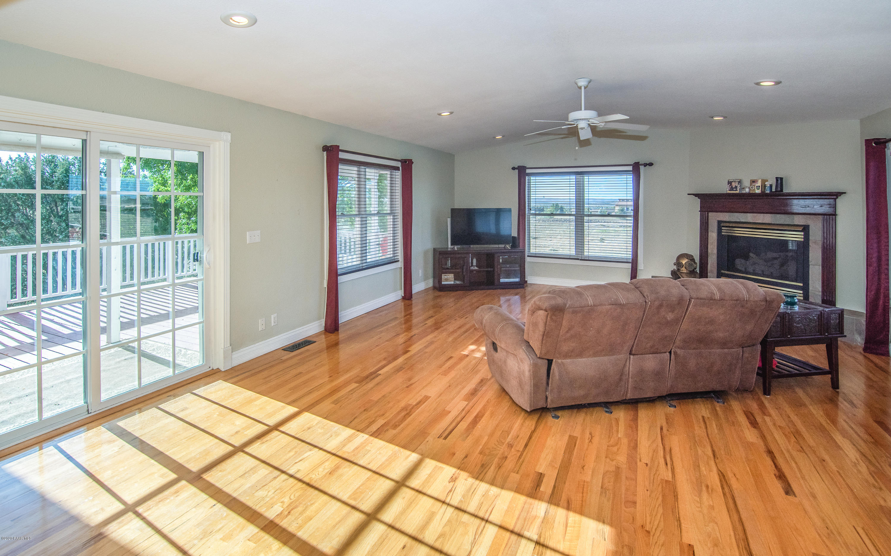 2350 West Sundial Road Chino Valley, AZ 86323 - Photo 21 of 49 Family Room