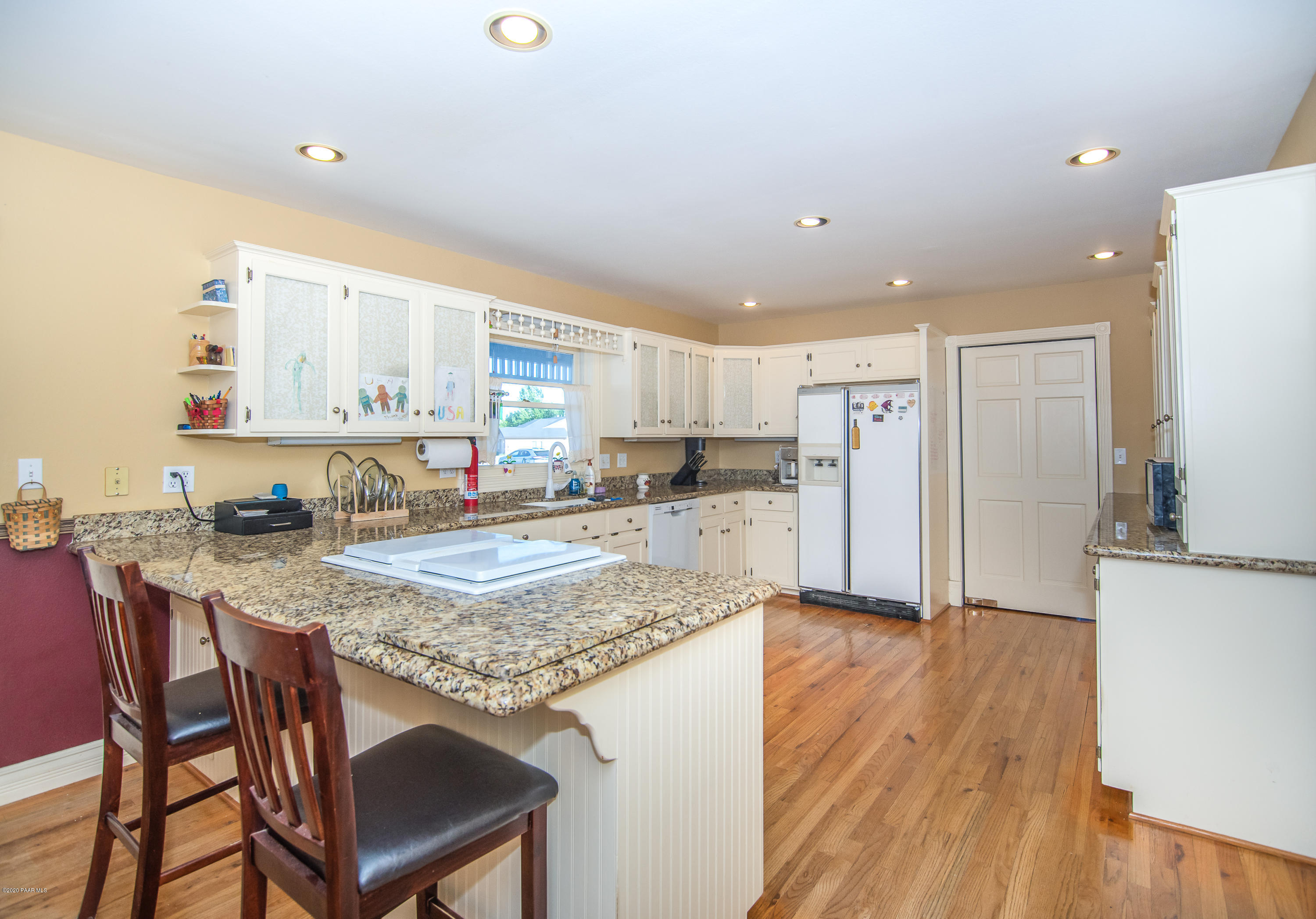 2350 West Sundial Road Chino Valley, AZ 86323 - Photo 22 of 49 Kitchen