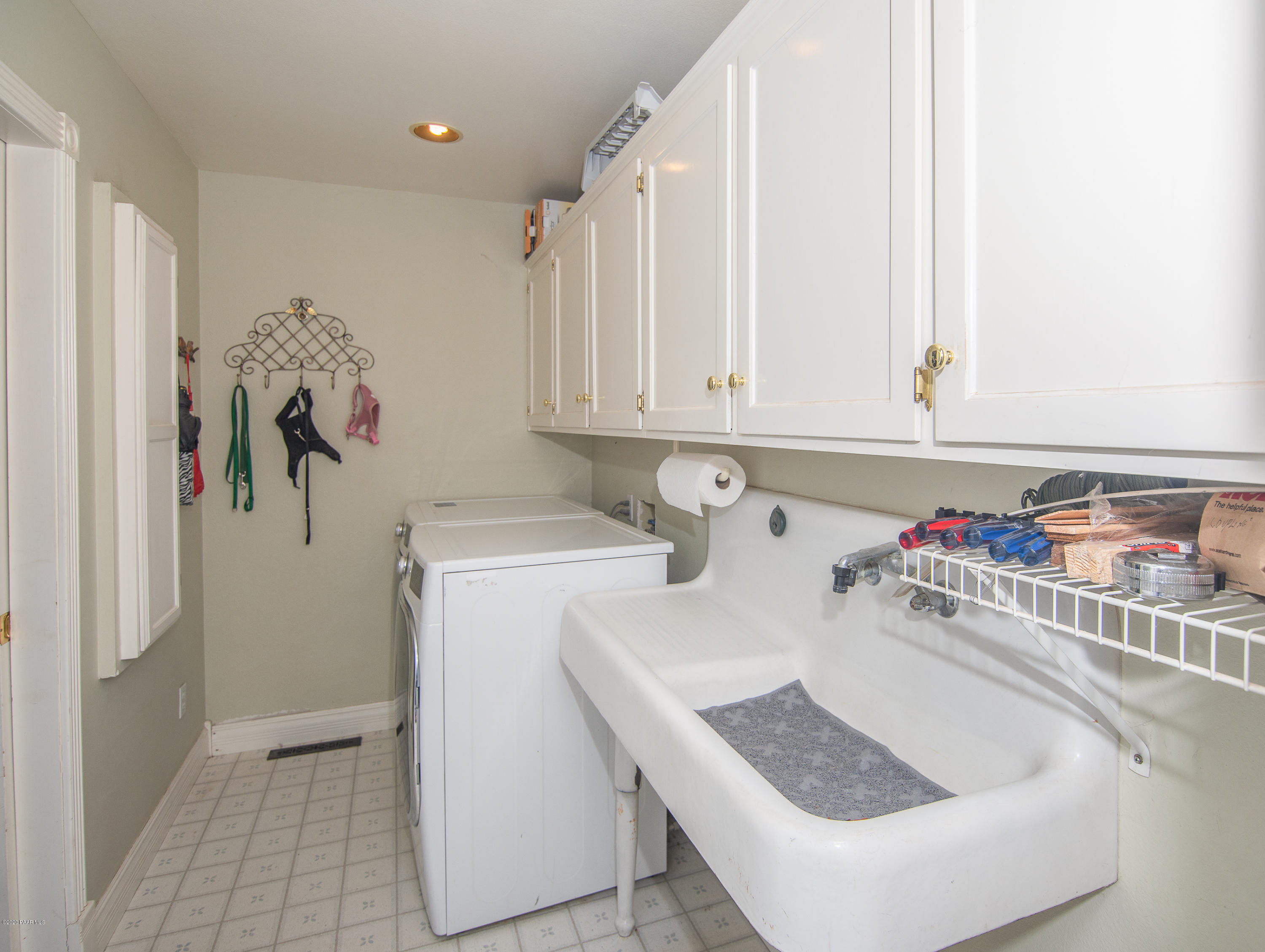 2350 West Sundial Road Chino Valley, AZ 86323 - Photo 38 of 49 Laundry Room