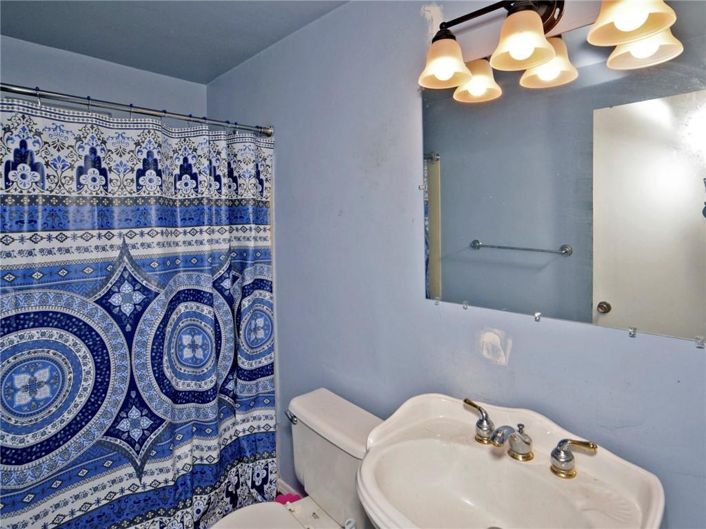 1813-1815 Greentree Road Pittsburgh, PA 15220 - Photo 14 of 23 Gallery Image 14