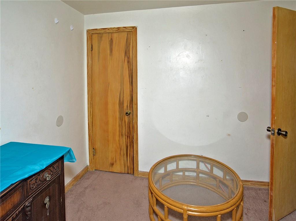 1813-1815 Greentree Road Pittsburgh, PA 15220 - Photo 8 of 23 Gallery Image 8