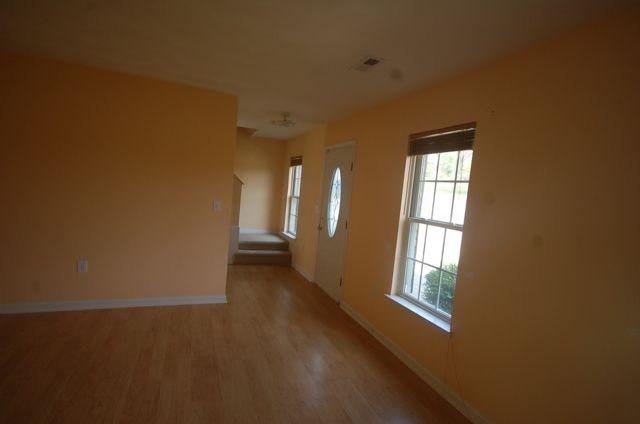 6620 Wendover Road Roanoke, VA 24019 - Photo 5 of 25 LIVING ROOM 2