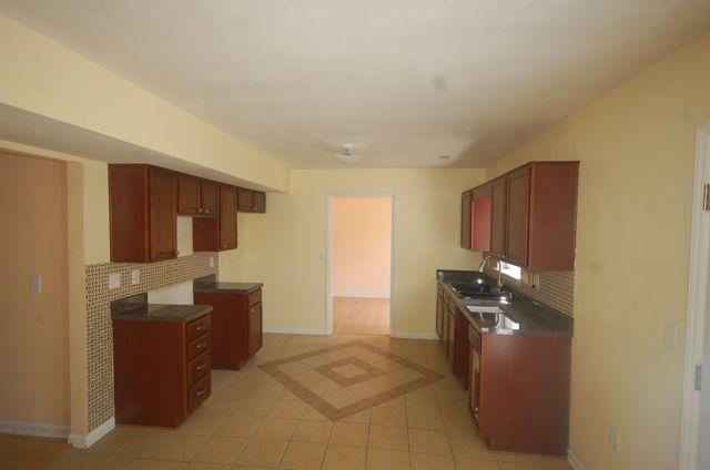 6620 Wendover Road Roanoke, VA 24019 - Photo 8 of 25 KITCHEN 3