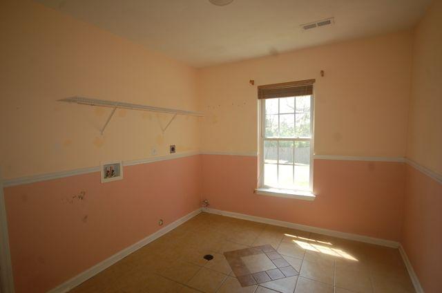 6620 Wendover Road Roanoke, VA 24019 - Photo 10 of 25 LAUNDRY 2