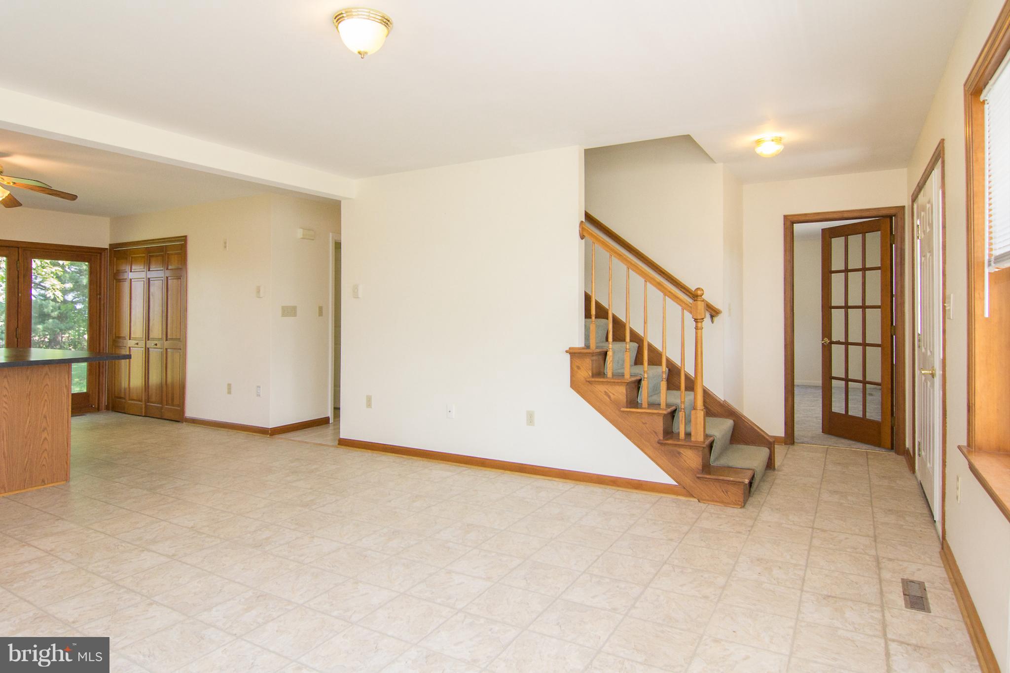 10742 Green Valley Road Union Bridge, MD 21791 - Photo 8 of 28 Dining Room
