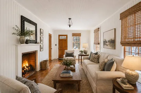 $3,395,000 | 338 Main Street, Sag Harbor, NY 11963