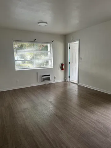 $1,250 | 178 East 27th Street, Unit 2, Riviera Beach, FL 33404