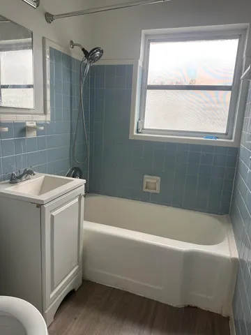 $1,250 | 178 East 27th Street, Unit 2, Riviera Beach, FL 33404