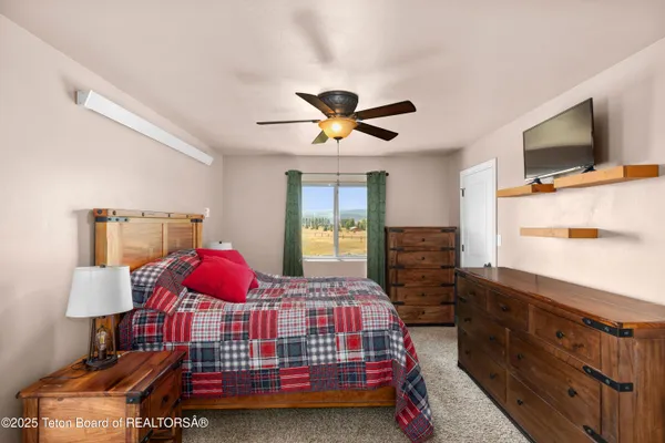 $1,150,000 | 247 Freedom Lane, Freedom, WY 83120