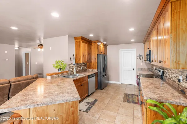 $1,150,000 | 247 Freedom Lane, Freedom, WY 83120