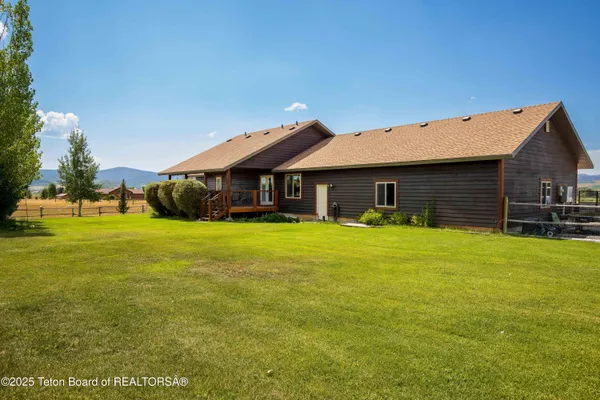 $1,150,000 | 247 Freedom Lane, Freedom, WY 83120