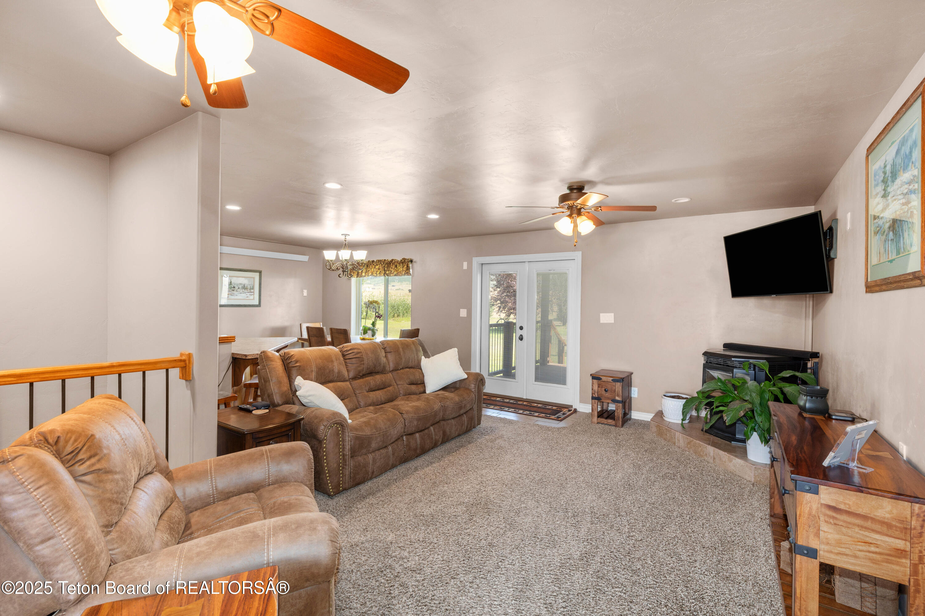 247 Freedom Lane Freedom, WY 83120 - Photo 6 of 57 247 Freedom Ln IMG_0764