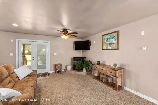 $1,150,000 | 247 Freedom Lane, Freedom, WY 83120