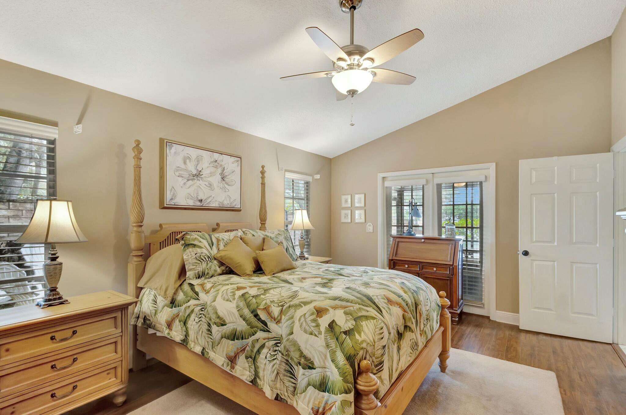 128 Ocean Dunes Circle Jupiter, FL 33477 - Photo 19 of 49 tempImageNZtxpK