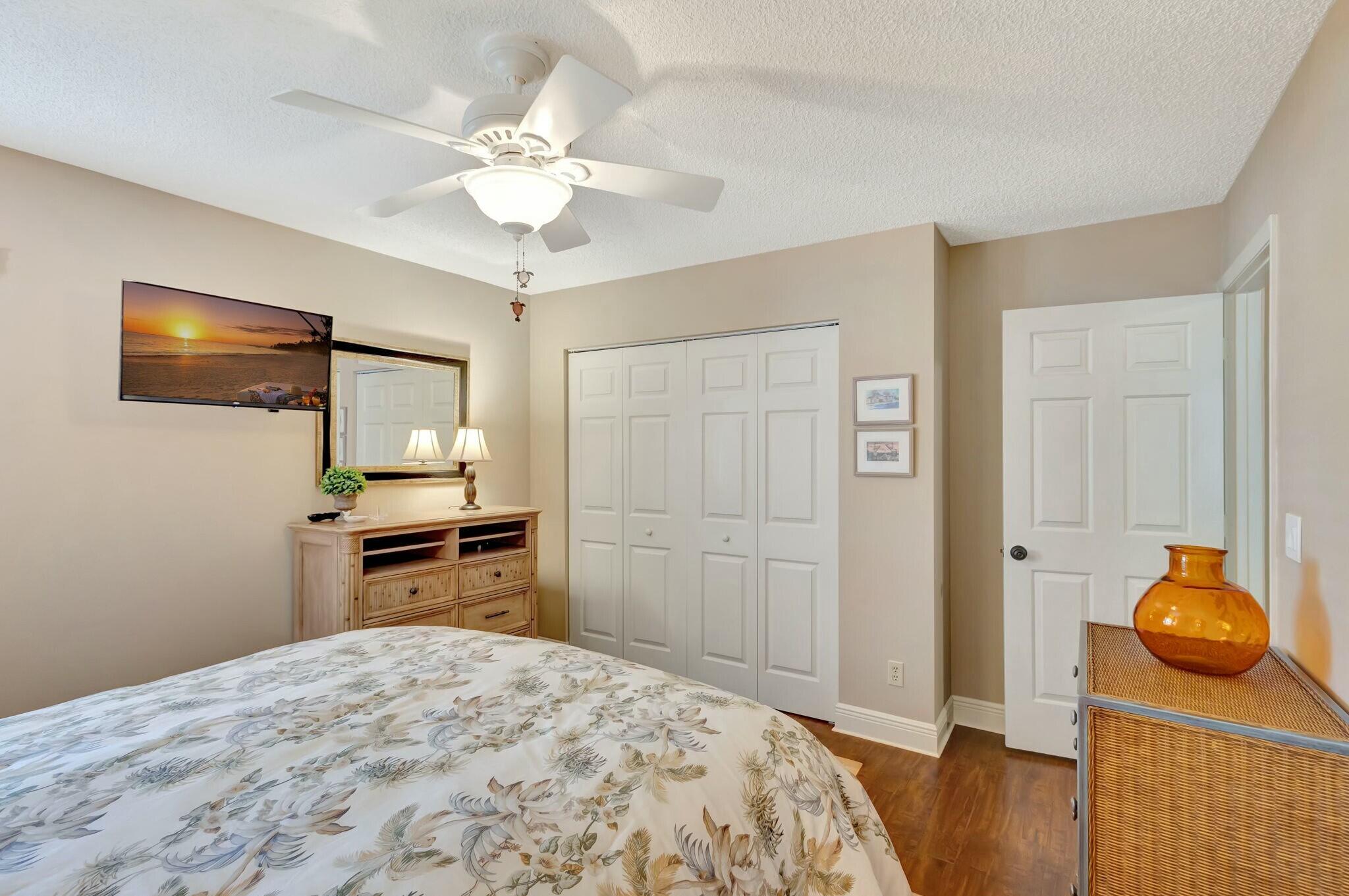 128 Ocean Dunes Circle Jupiter, FL 33477 - Photo 25 of 49 tempImage8OFjkf