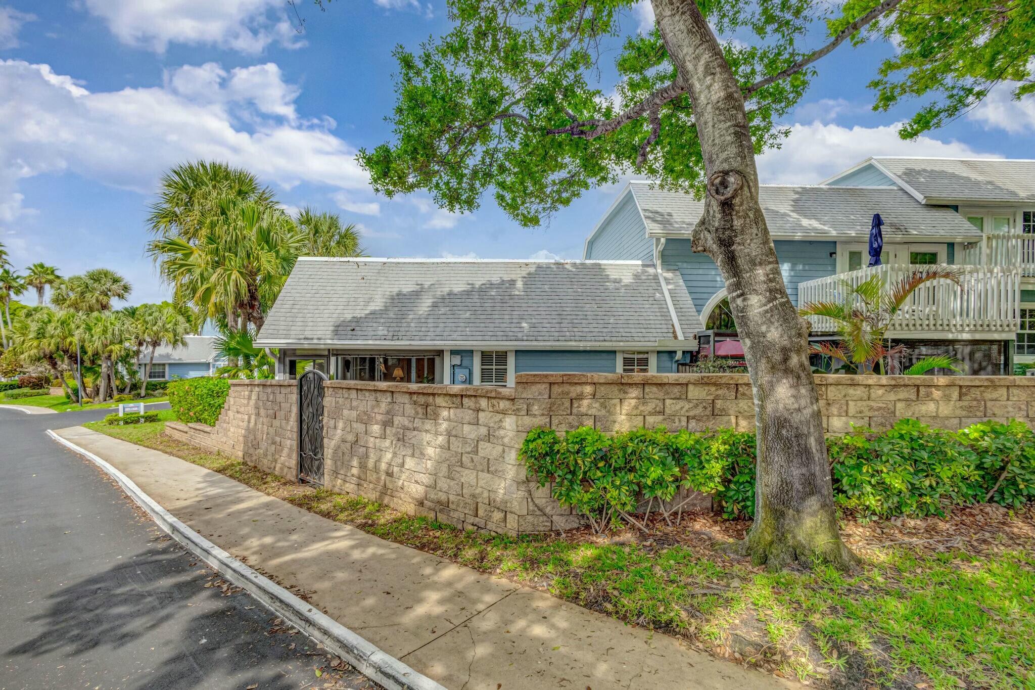 128 Ocean Dunes Circle Jupiter, FL 33477 - Photo 34 of 49 tempImageyuyUOv