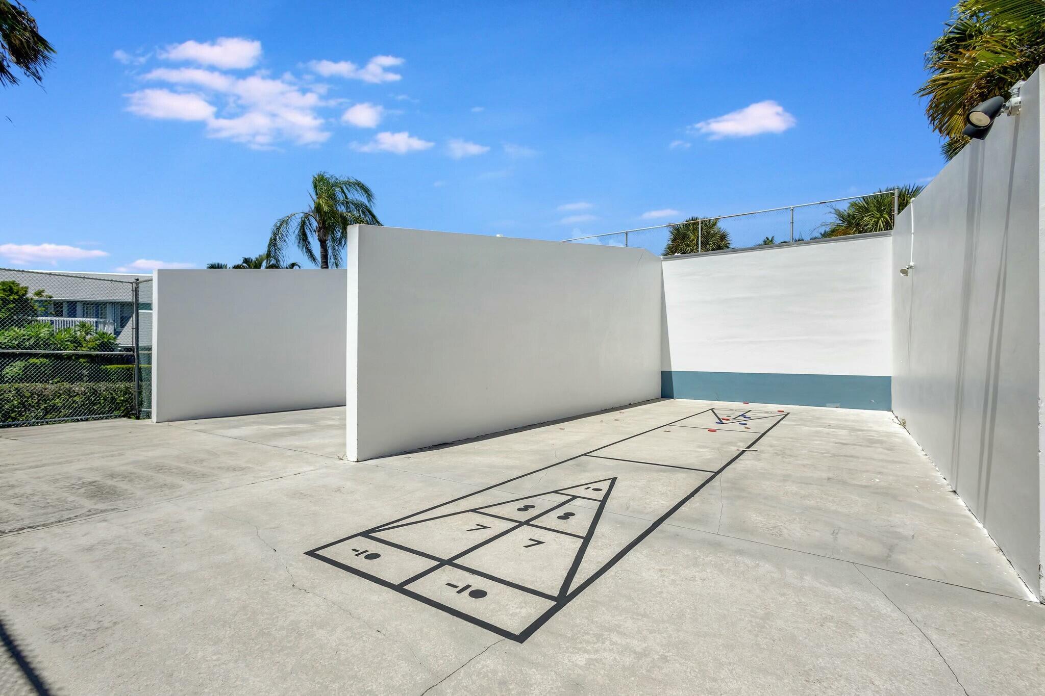 128 Ocean Dunes Circle Jupiter, FL 33477 - Photo 41 of 49 tempImage65TYEj