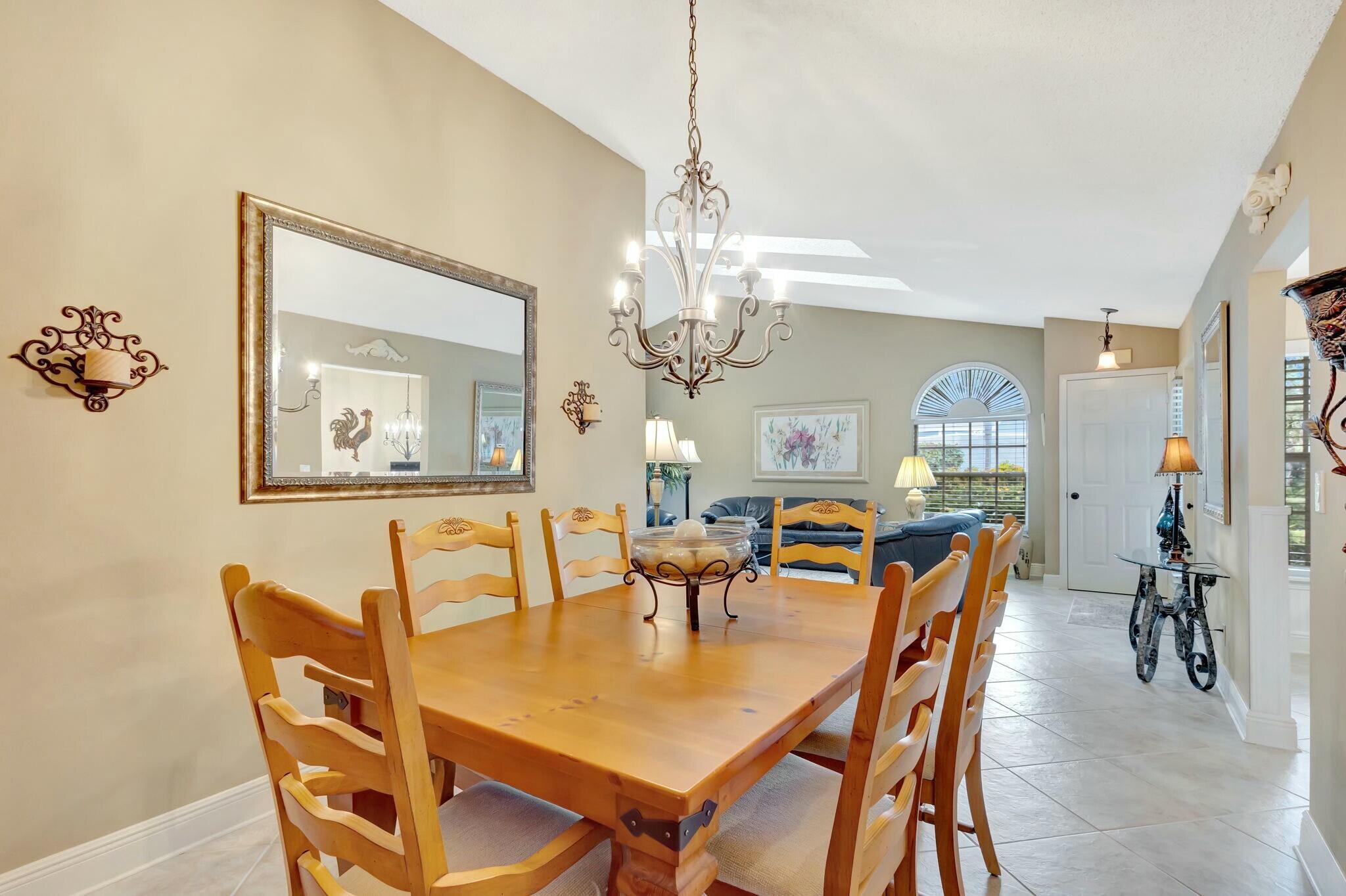 128 Ocean Dunes Circle Jupiter, FL 33477 - Photo 10 of 49 tempImagehWsX1O