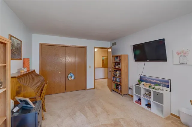 $308,999 | 476 Basswood Avenue, Unit 476, Verona, WI 53593