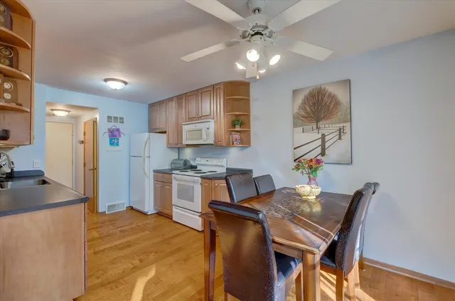 $308,999 | 476 Basswood Avenue, Unit 476, Verona, WI 53593